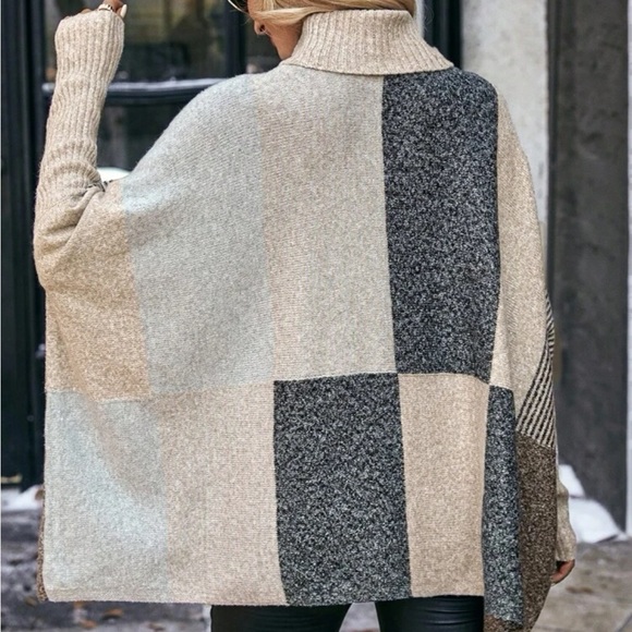 Cozy Color Block Turtleneck Batwing Sleeve Sweater Top - Picture 2 of 7
